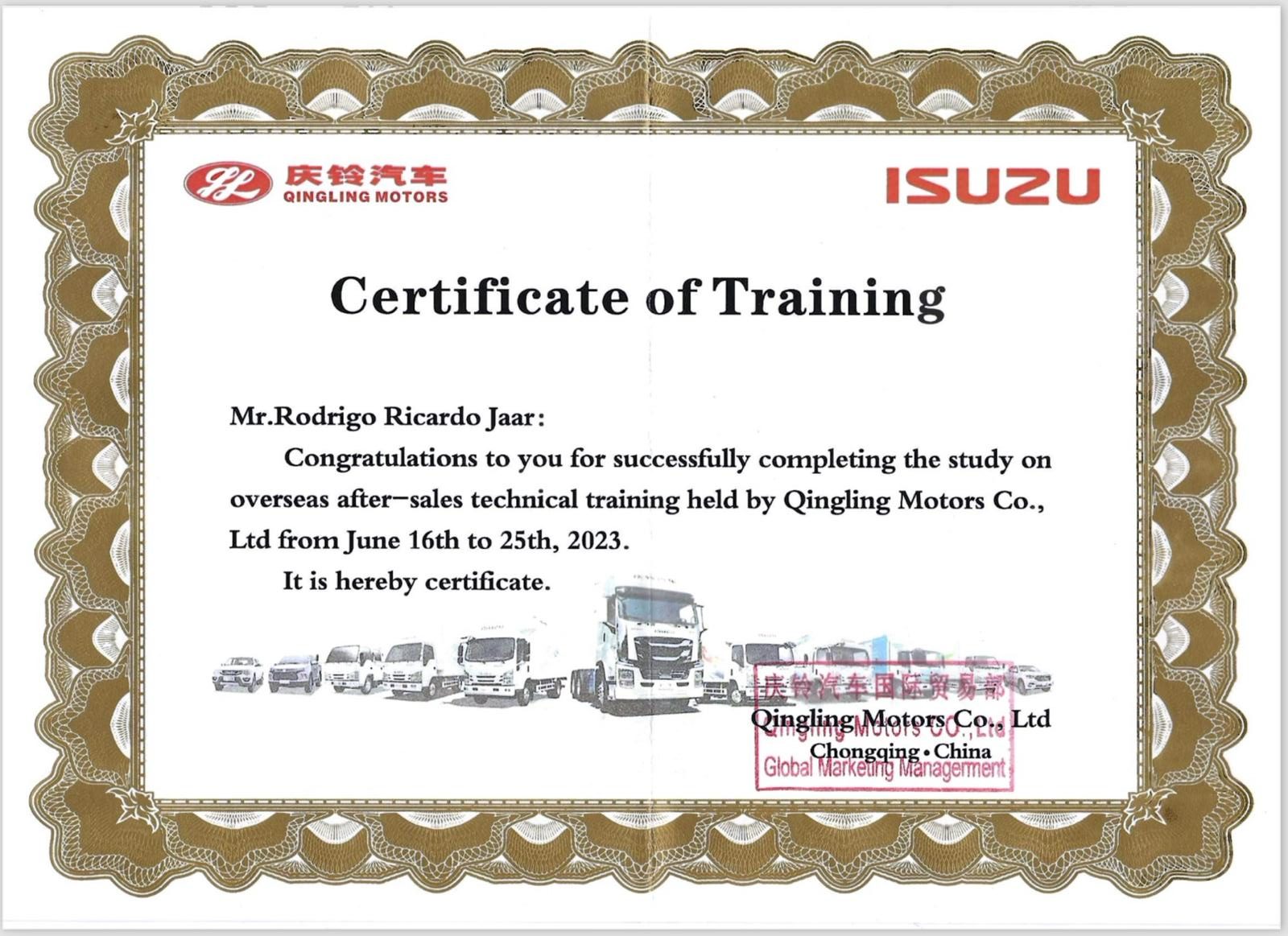 Certificado de entrenamiento de Qingling Motors.