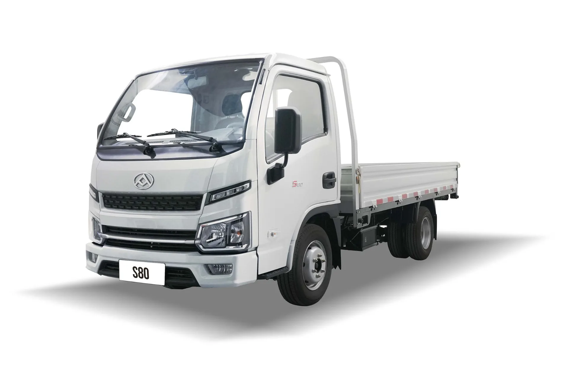 MAXUS S80 vista frontal izquierda