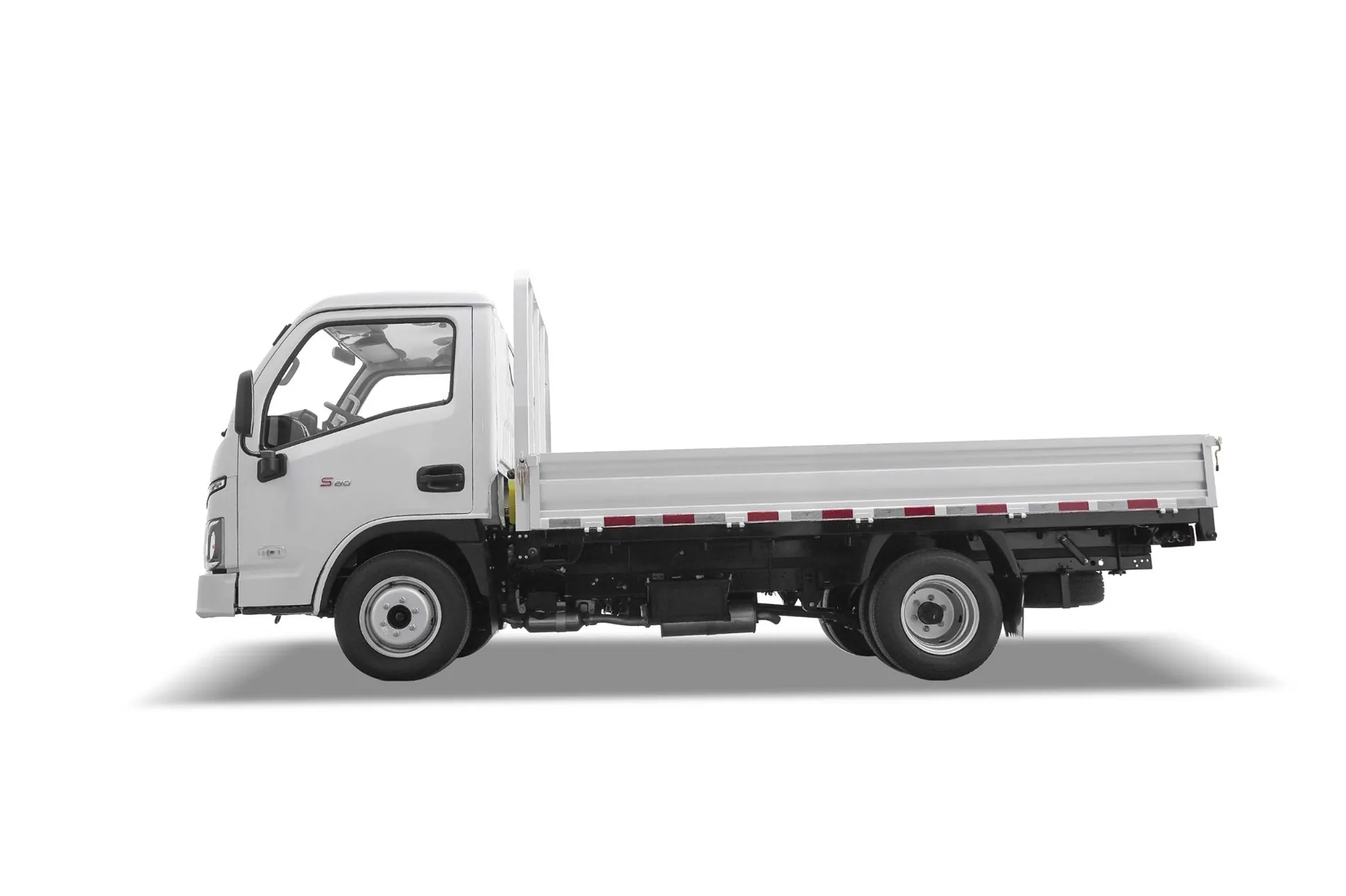 MAXUS S80 vista lateral